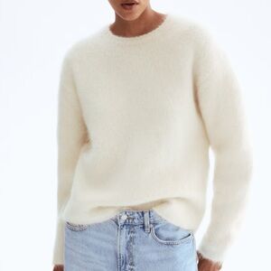 H&M Mohair Wool blend sweater size medium